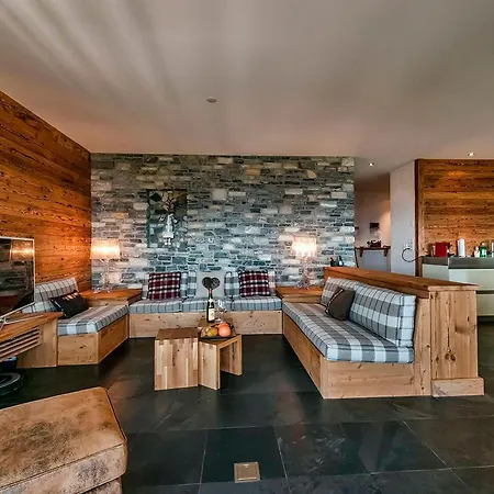 Le Cervin Rouge Crans-Montana